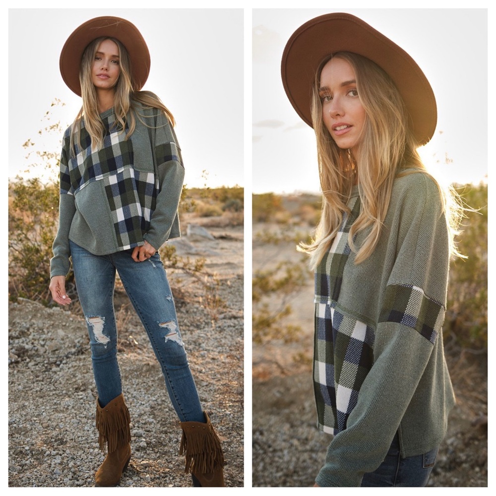 09 Boho Plaid Fabric Contrast Knit Top